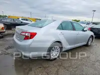 2013 Toyota CAMRY фото
