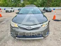 2013 Toyota CAMRY фото