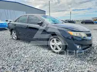 2013 Toyota CAMRY фото