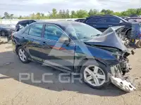 2013 Toyota CAMRY фото