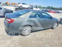 2013 Toyota CAMRY фото