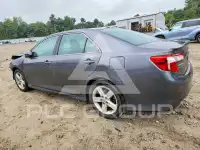 2013 Toyota CAMRY фото