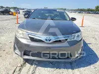 2013 Toyota CAMRY фото