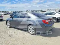 2013 Toyota CAMRY фото
