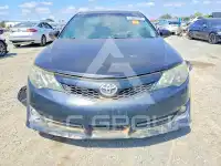 2013 Toyota CAMRY фото