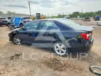 2013 Toyota CAMRY фото
