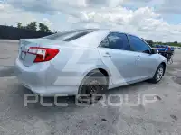 2013 Toyota CAMRY фото