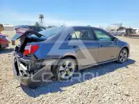 2013 Toyota CAMRY фото