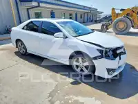 2013 Toyota CAMRY фото