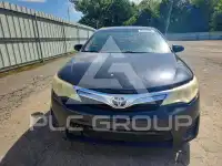 2013 Toyota CAMRY фото