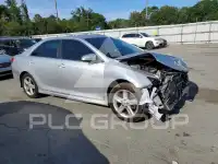 2013 Toyota CAMRY photo