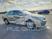 2013 Toyota CAMRY фото