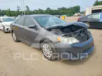 2013 Toyota CAMRY фото