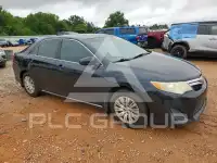 2013 Toyota CAMRY фото