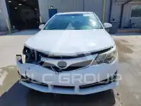 2013 Toyota CAMRY фото