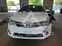 2013 Toyota CAMRY фото