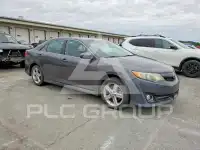 2013 Toyota CAMRY фото