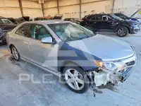 2013 Toyota CAMRY фото