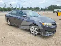 2013 Toyota CAMRY фото