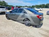 2013 Toyota CAMRY фото