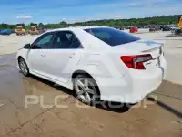 2013 Toyota CAMRY фото