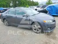 2013 Toyota CAMRY фото