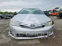 2013 Toyota CAMRY фото