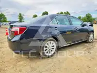 2013 Toyota CAMRY фото