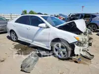 2013 Toyota CAMRY фото