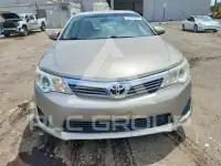 2013 Toyota CAMRY фото