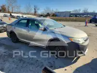 2013 Toyota CAMRY фото