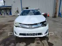 2013 Toyota CAMRY фото