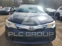 2013 Toyota CAMRY фото
