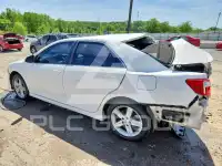 2013 Toyota CAMRY фото
