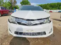 2013 Toyota CAMRY photo