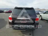 2013 Toyota Highlander фото