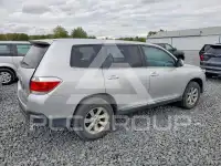 2013 Toyota Highlander photo