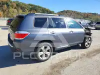 2013 Toyota Highlander фото