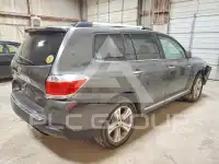 2013 Toyota Highlander фото
