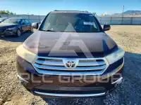 2013 Toyota Highlander фото