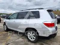 2013 Toyota Highlander фото