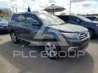 2013 Toyota Highlander photo