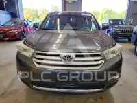 2013 Toyota Highlander photo
