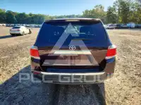 2013 Toyota Highlander photo