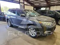 2013 Toyota Highlander photo