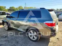 2013 Toyota Highlander фото