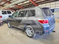 2013 Toyota Highlander photo