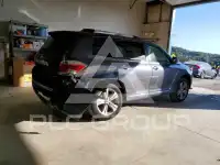 2013 Toyota Highlander фото