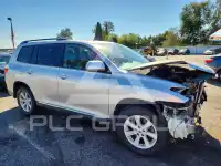2013 Toyota Highlander фото