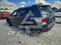 2013 Toyota Highlander фото